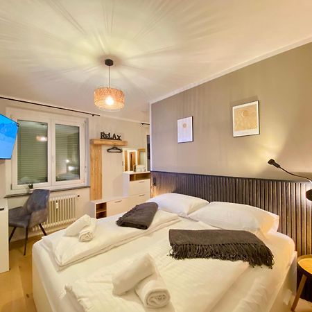 Bamo Studio - City Living Arkaden Apartman Klagenfurt am Woerthersee Kültér fotó