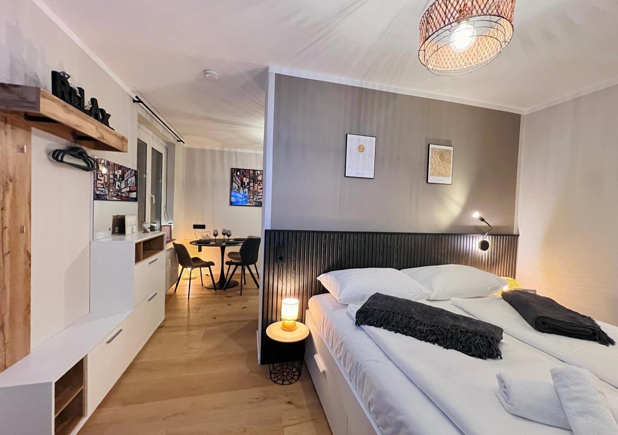 Bamo Studio - City Living Arkaden Apartman Klagenfurt am Woerthersee Kültér fotó